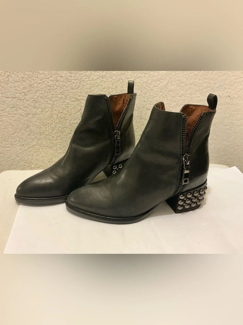 Jeffrey Campbell Black Leather Ankle Boot with Studded Heel double zip - Picture 2 of 13